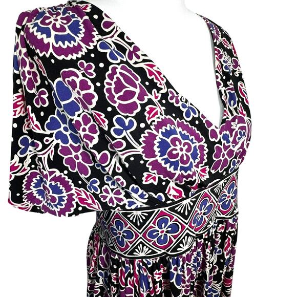 MAGGY LONDON NWT Size 12 Black Purple Floral Midi Dress Lined Pleated Flutter - Picture 3 of 9
